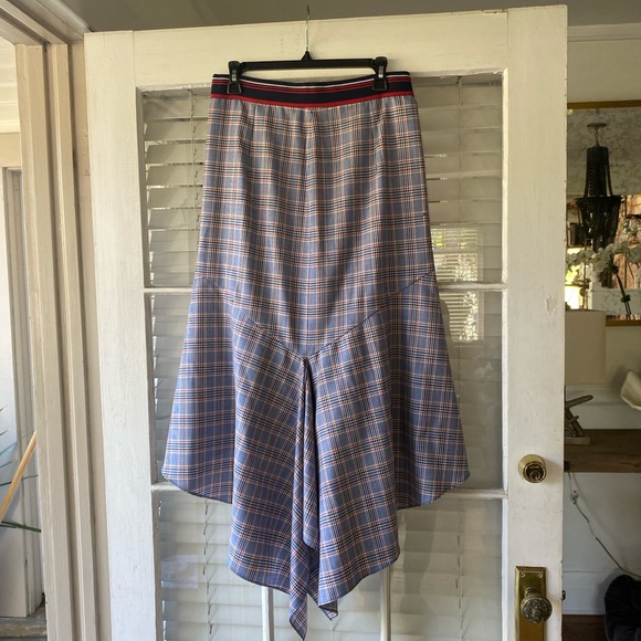 Milly 10 but fits 8/6 hi lo skirt - Picture 2 of 5